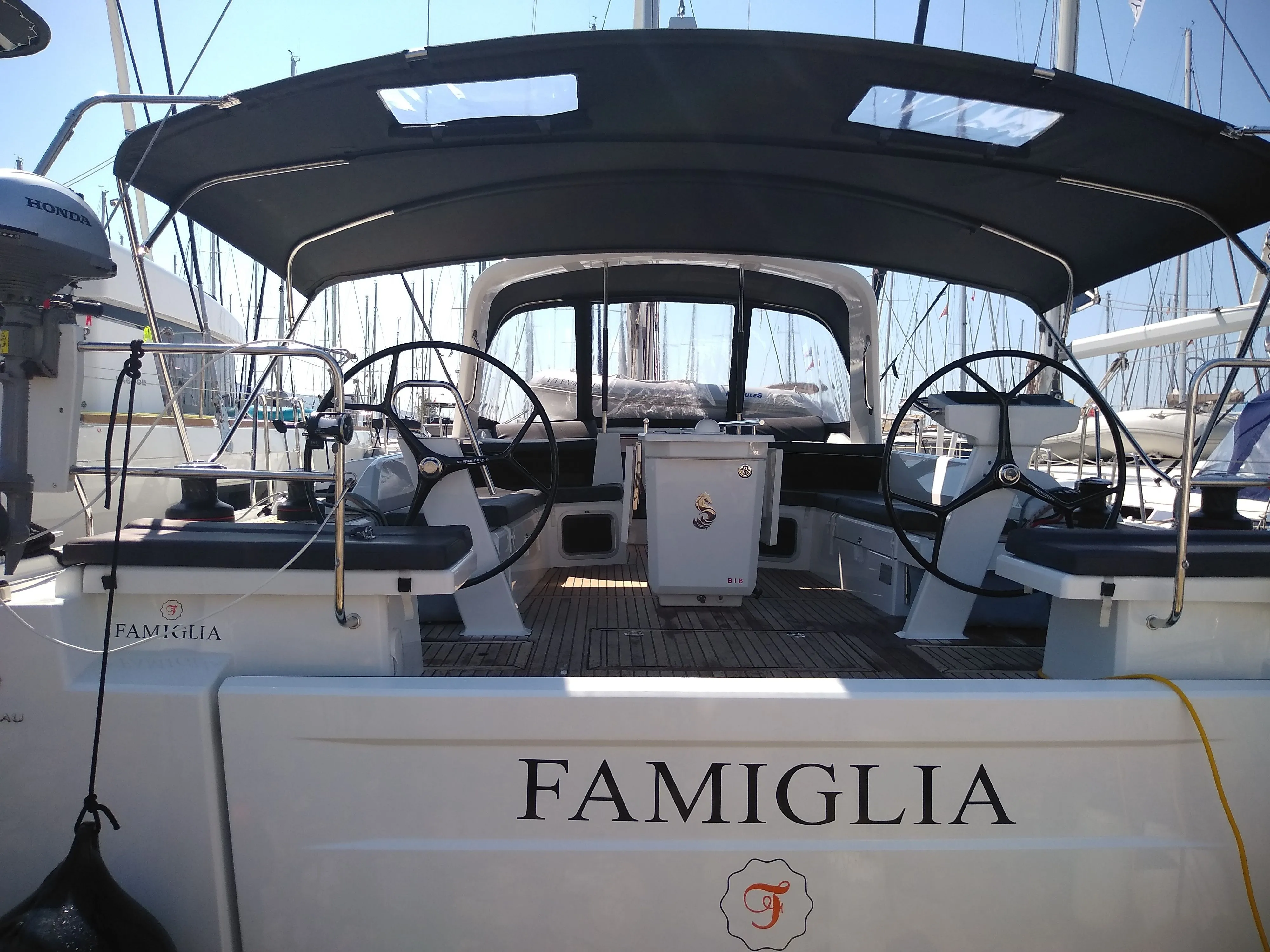 Famiglia Charter Boat - 3