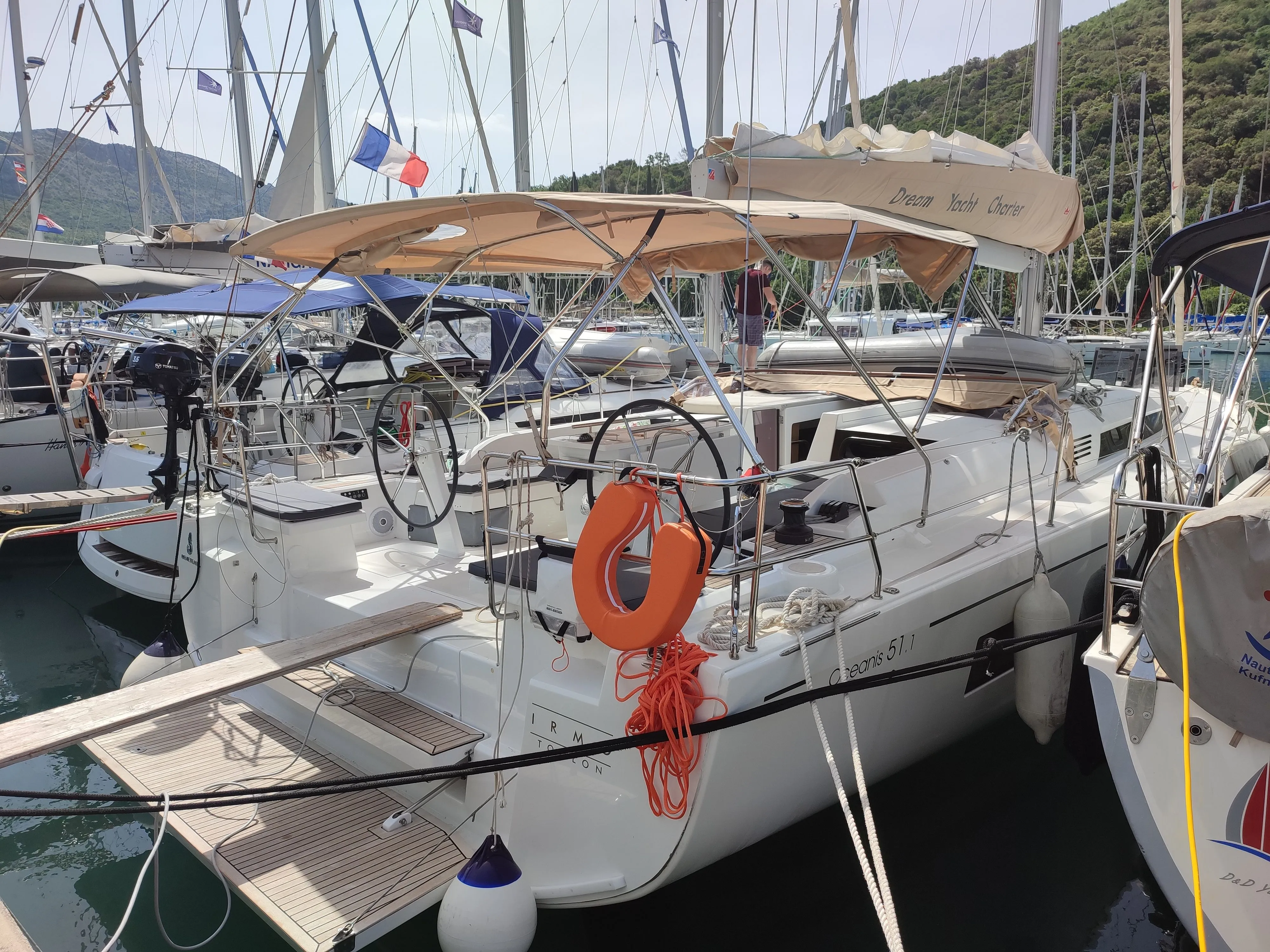 15.94m Dubrovnik 6 Cabin Sailing Yacht Hire