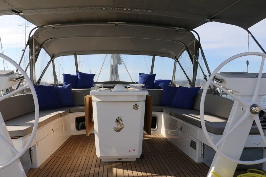 Pisces Mietboot - 5
