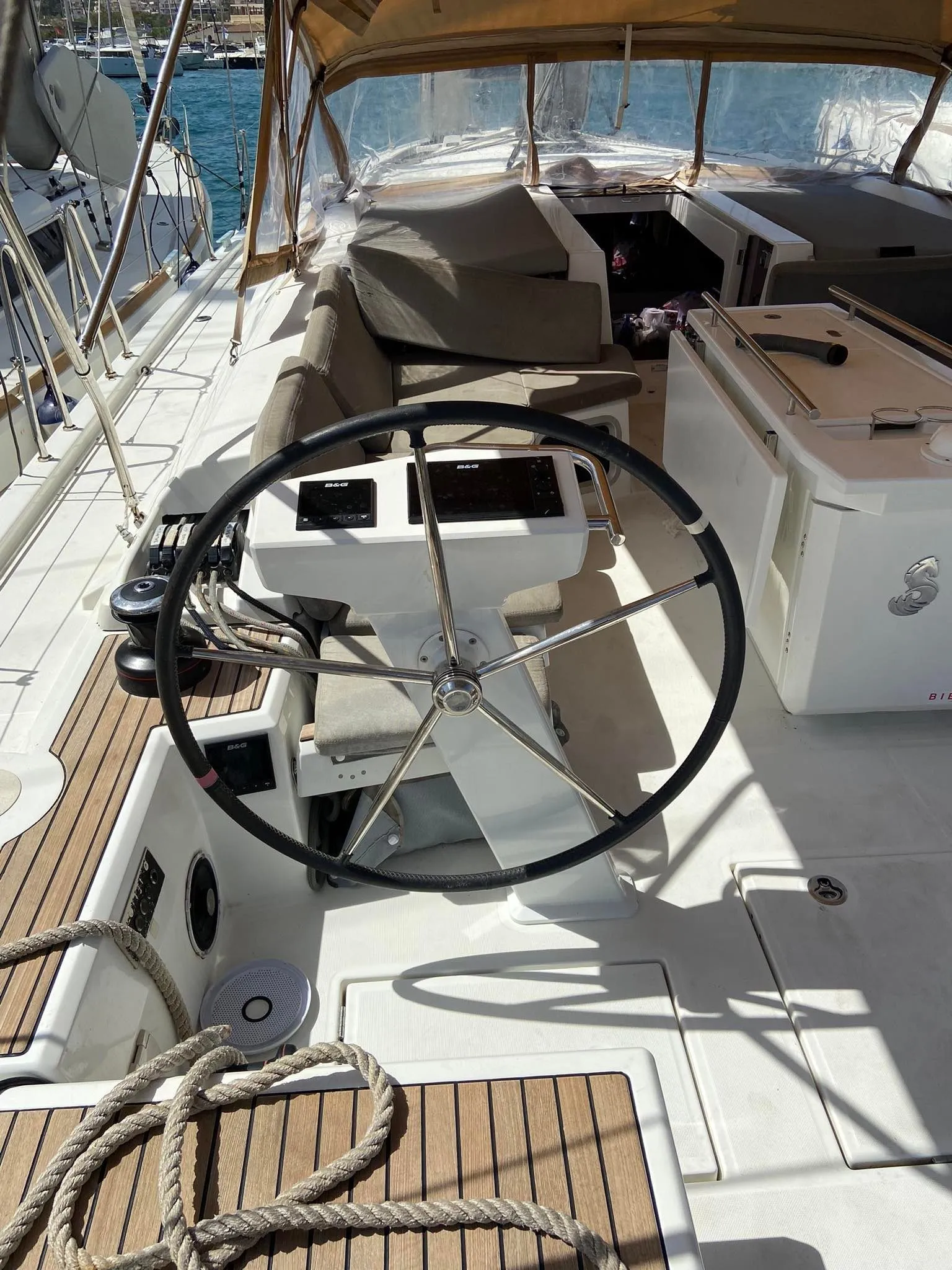 Чартер Skylark - 3