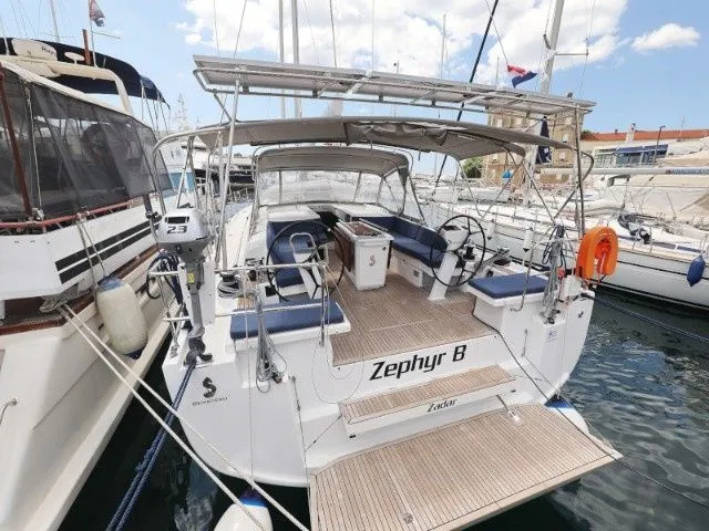 Чартер Zephyr B - 4