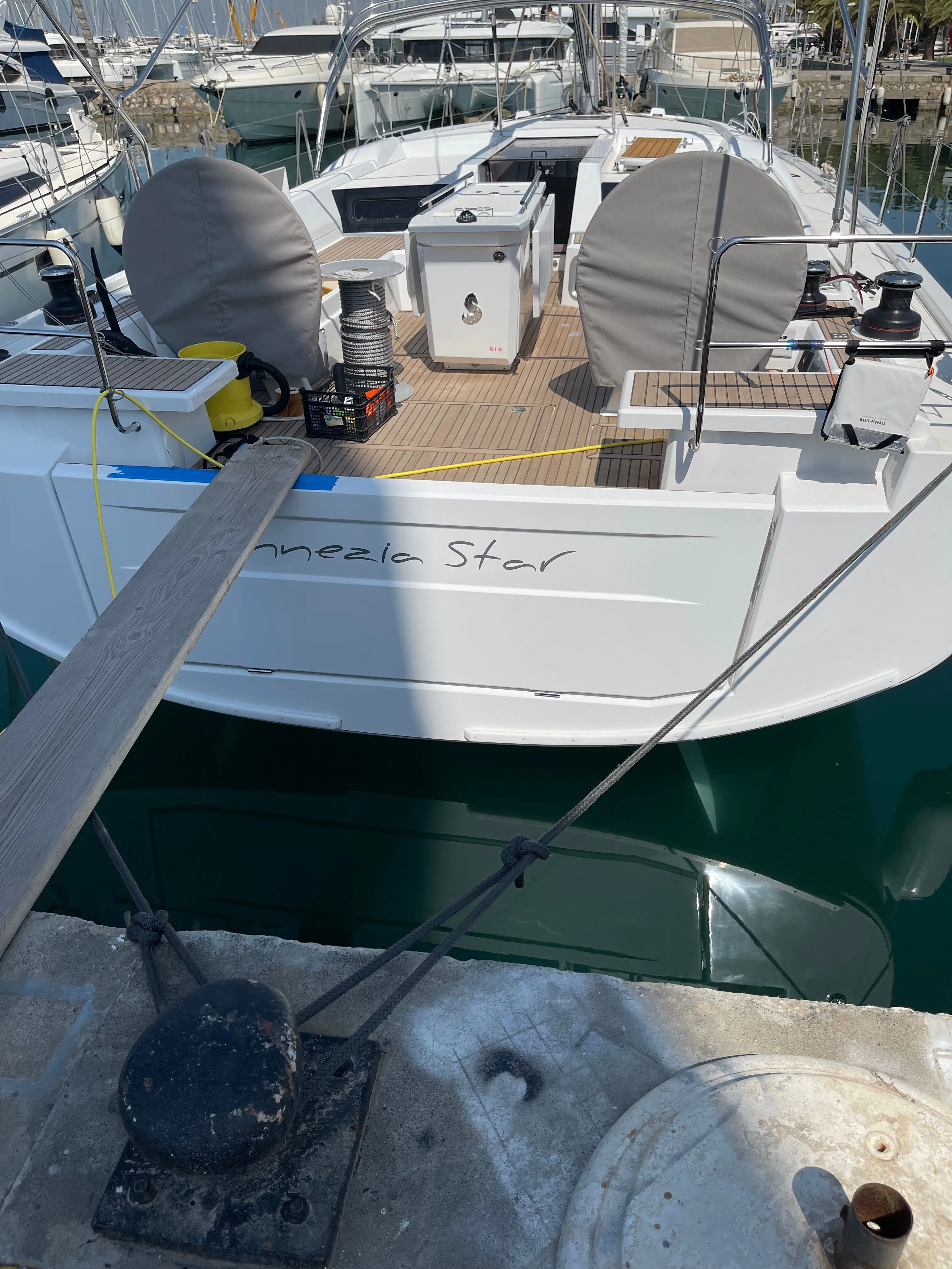 Чартер Annezia Star - 5