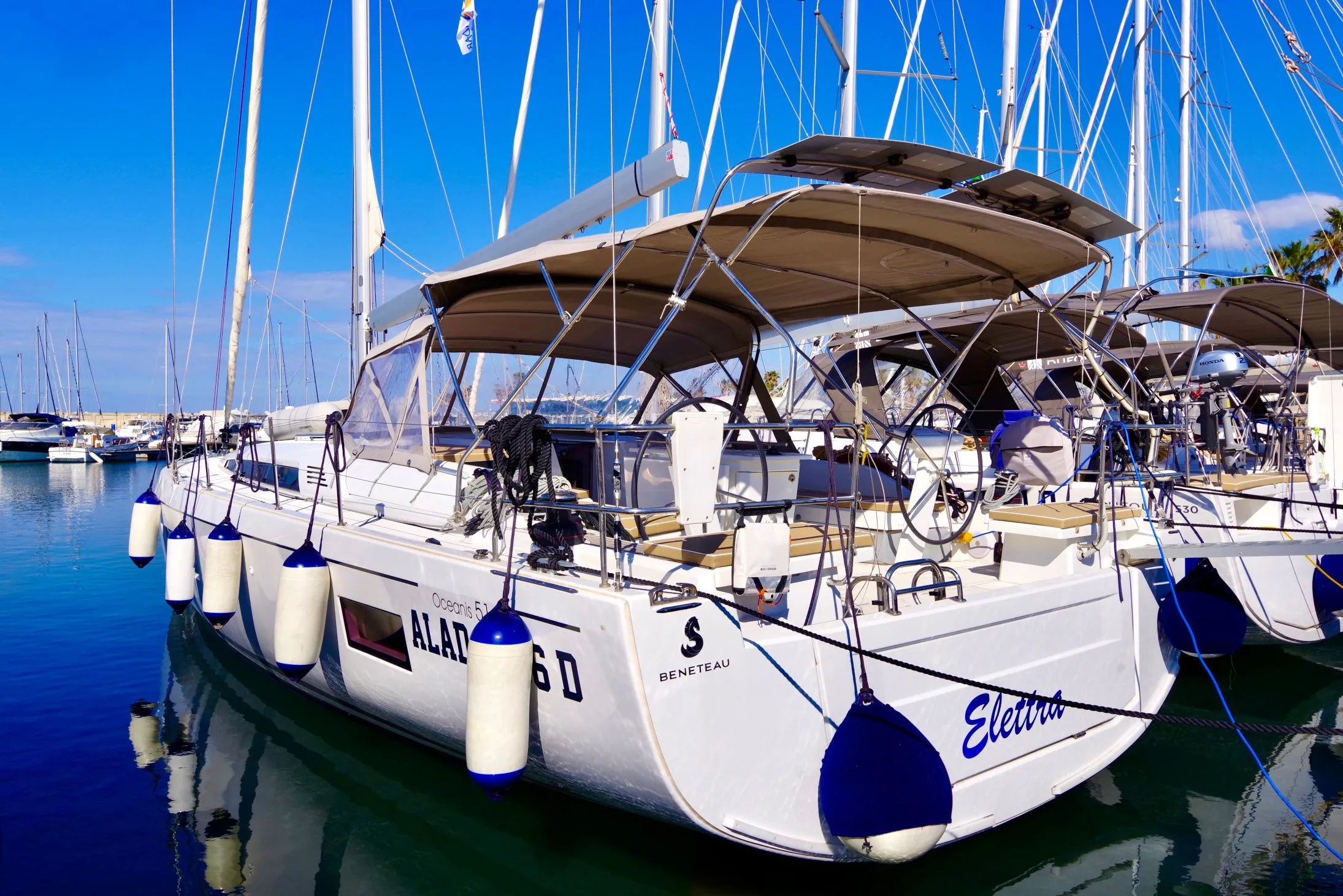 Elettra Charter Boat