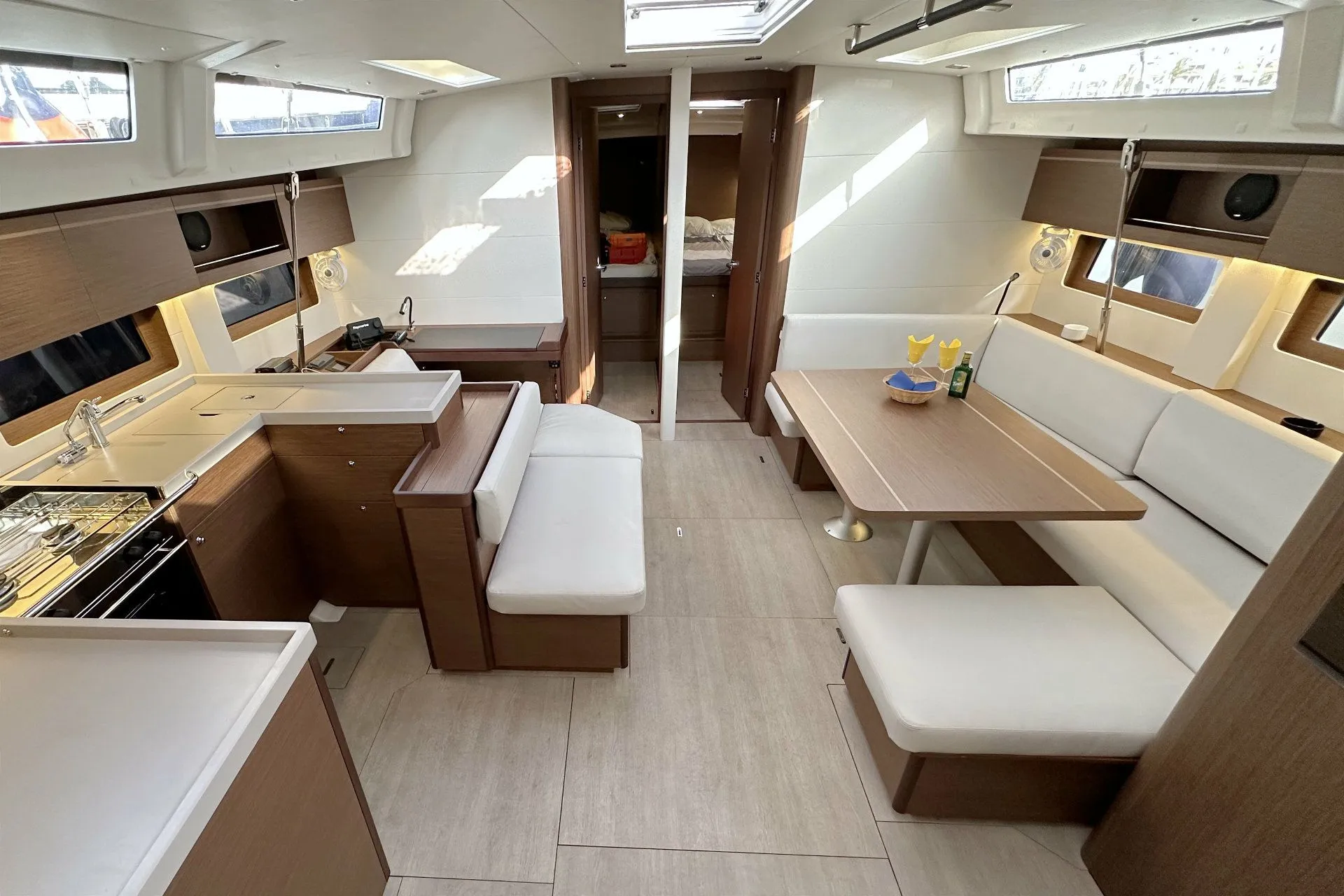 Charter a 15.94m Beneteau Oceanis 51.1 Sailing Yacht in Can Pastilla