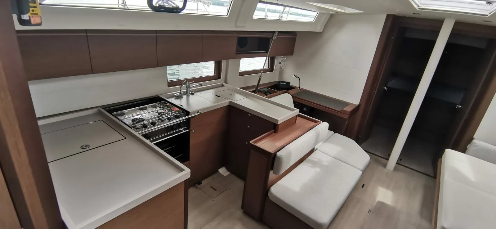 Чартер Forkys - 4