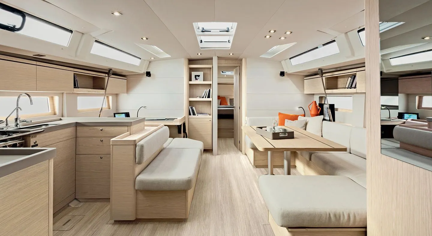 Explore Tortola on a 15.94m Rental Sailing Yacht