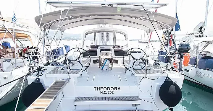 Theodora Kiralık Teknesi - 1