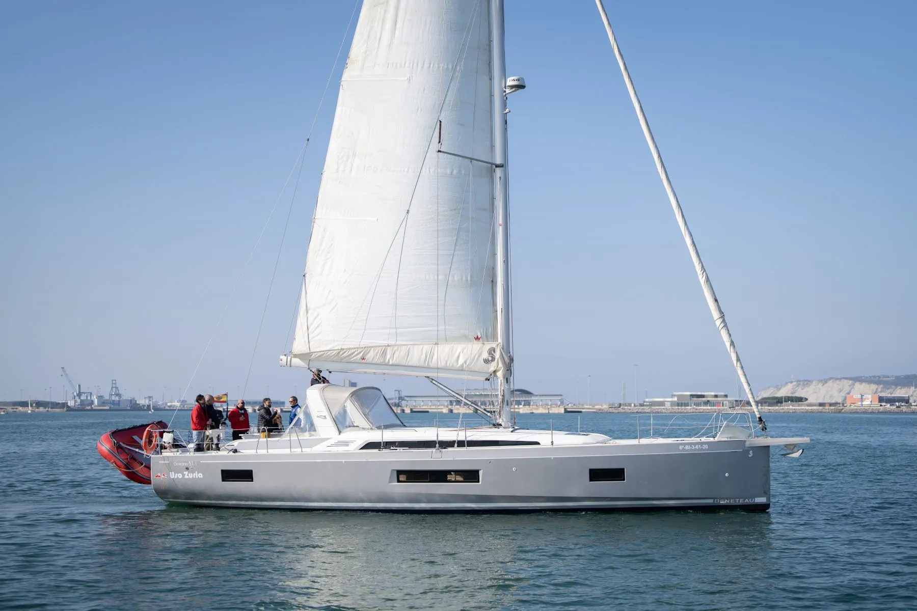 Uso Zuria Charter Boat