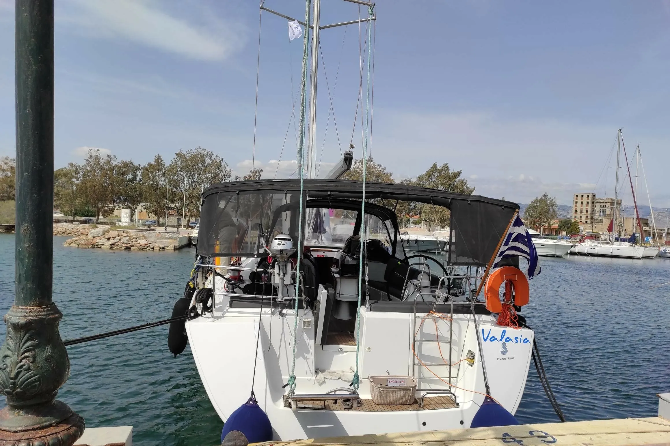 16.7m Elefsina Beneteau Oceanis 54 Sailing Yacht Hire