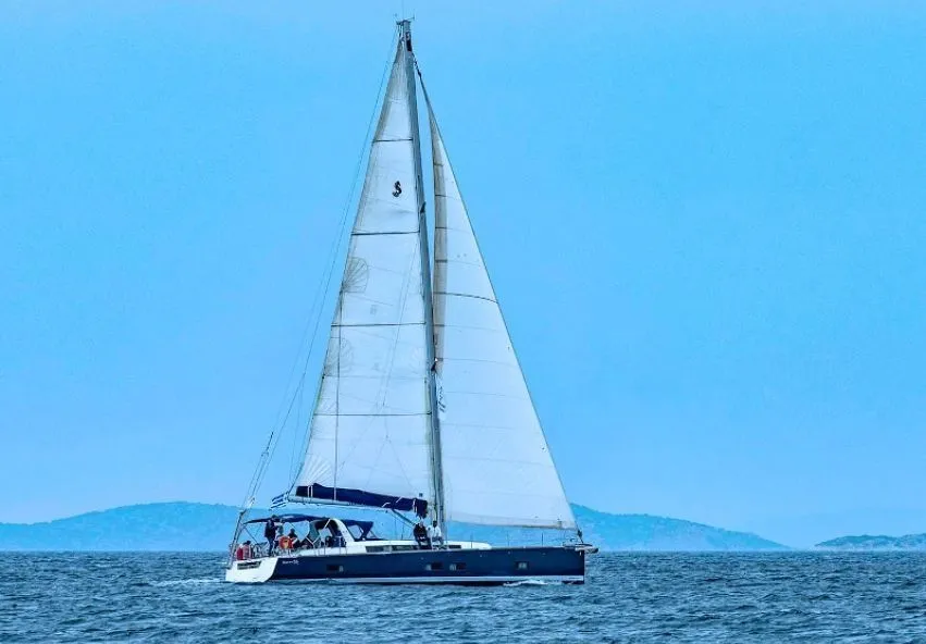 Lucky Trader Charter Boat