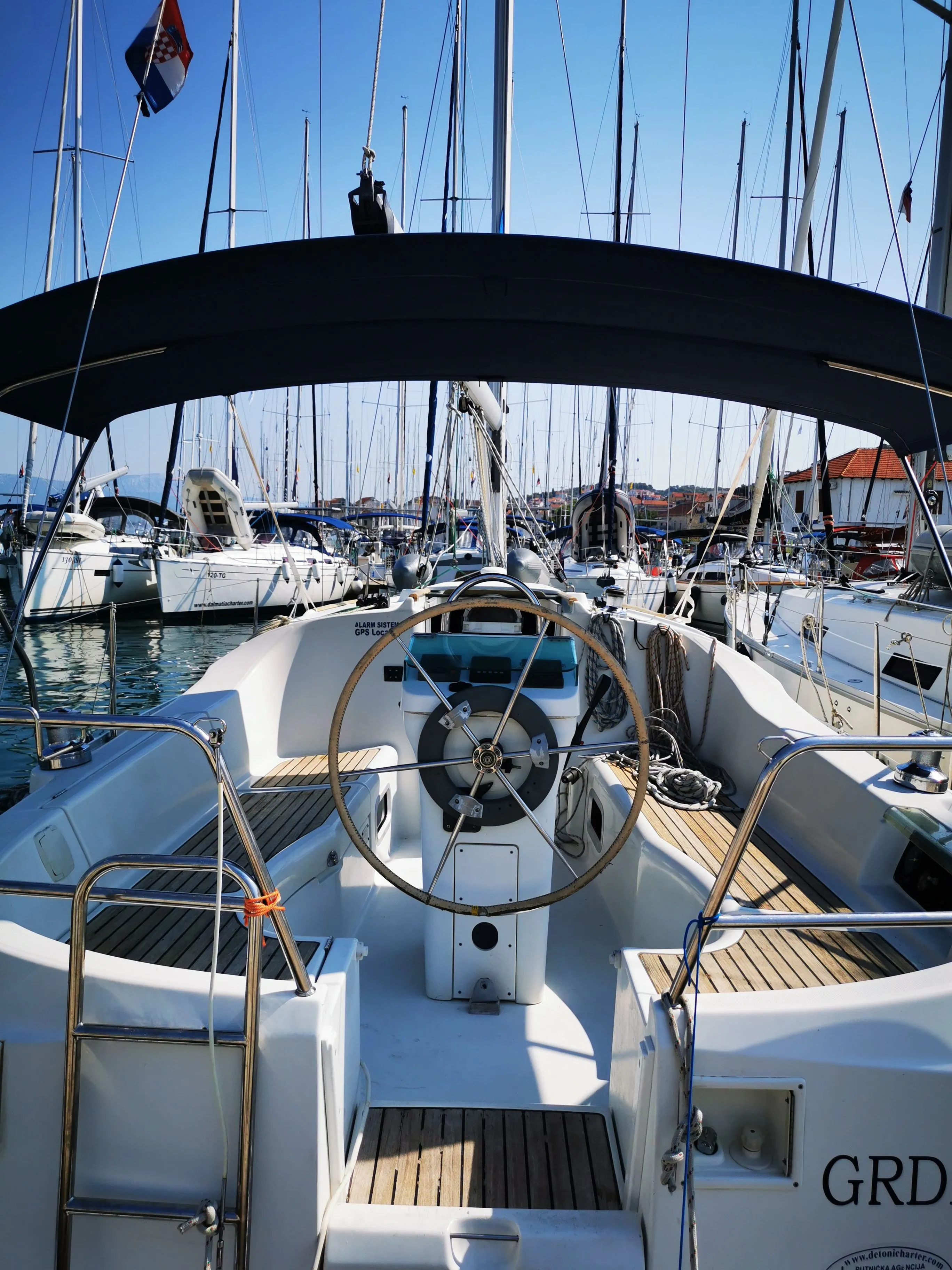 Grdelin Charter Boat - 5