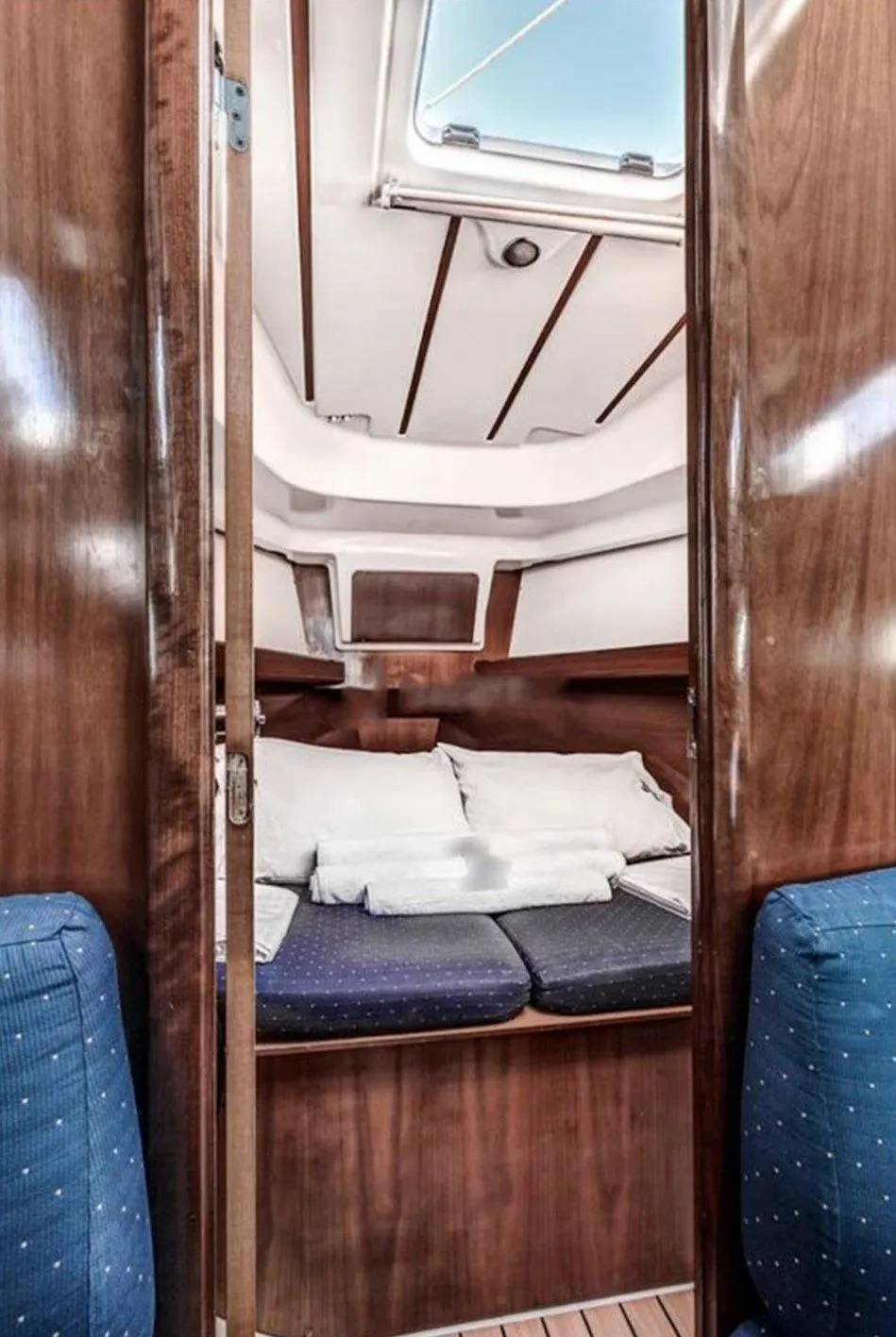 Anima Charter Boat - 5