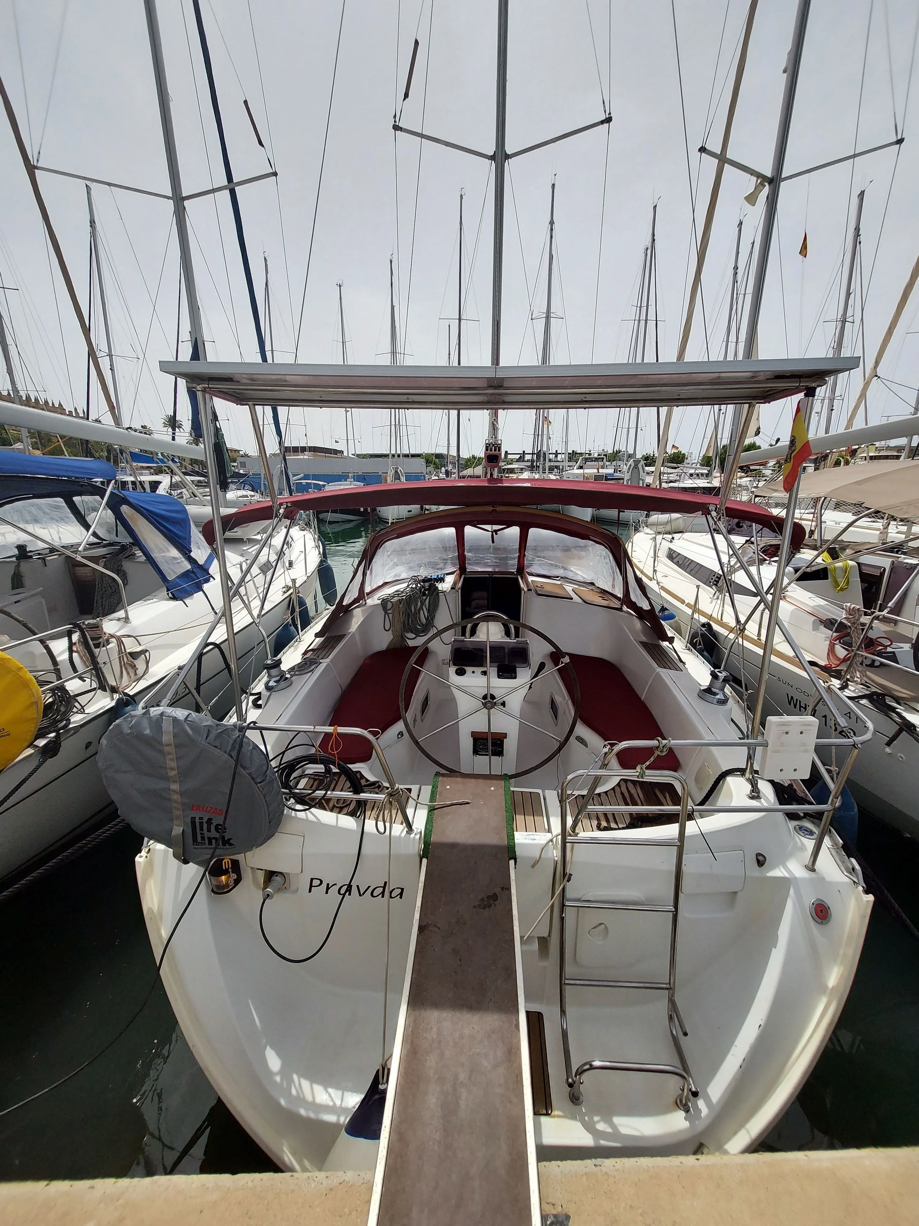 Pravda Charter Boat
