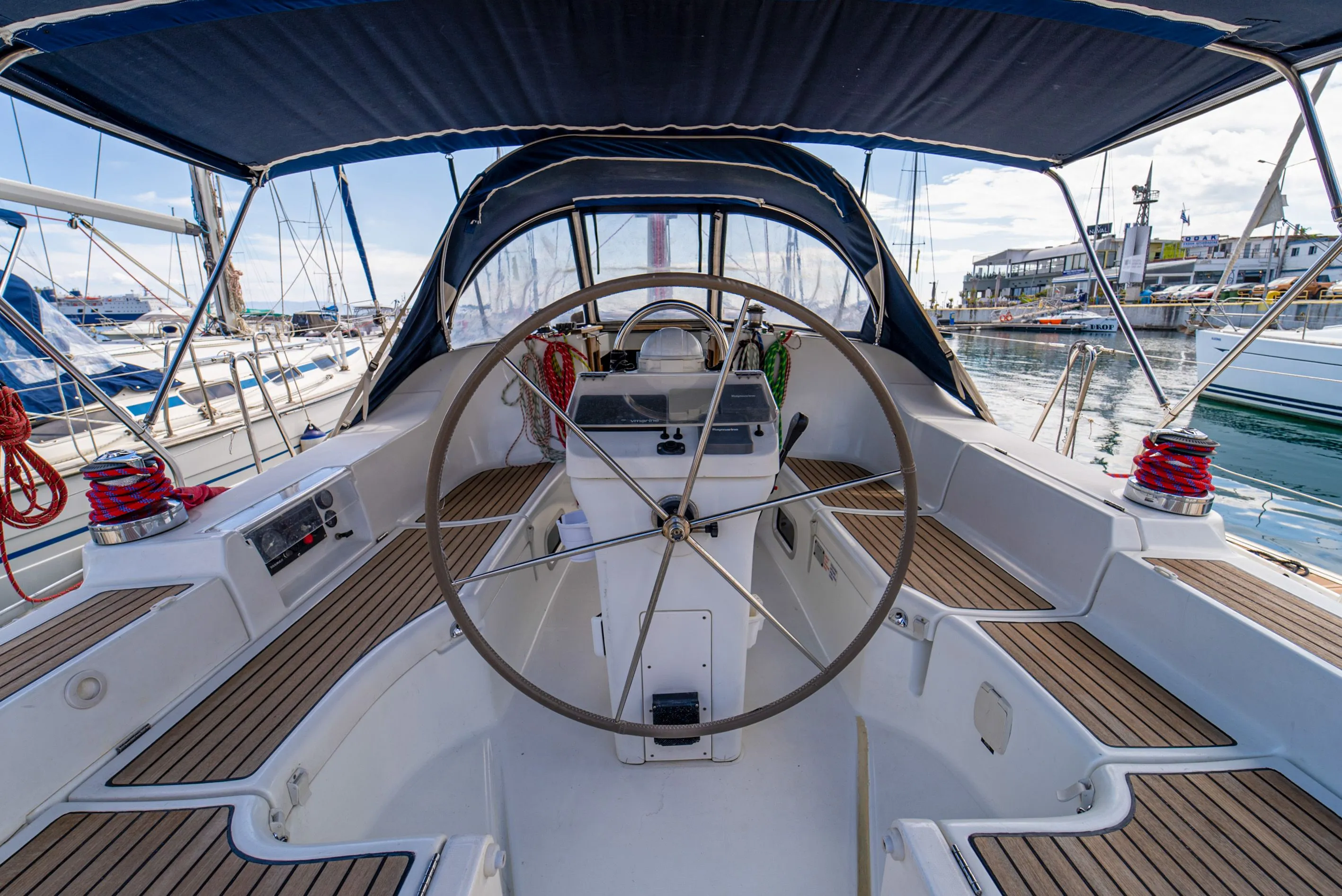 11.7m Kavala Beneteau Oceanis Clipper 393 Hire