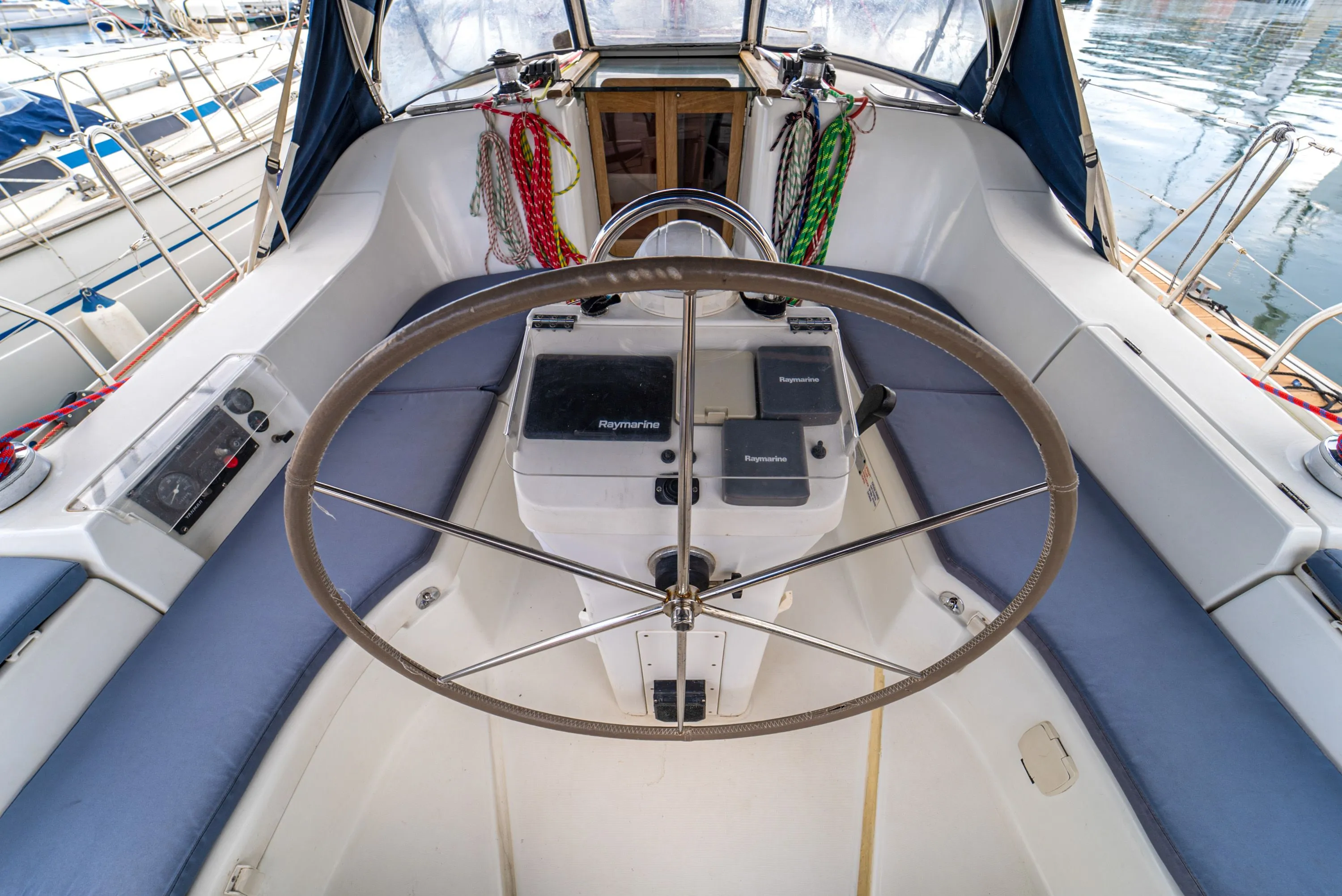 Aiolian Too Charter Boat