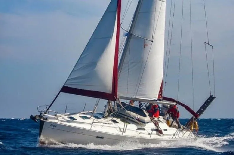 Explore Finikas on a 11.95m Beneteau Oceanis Clipper 393 Sailing Yacht Rental