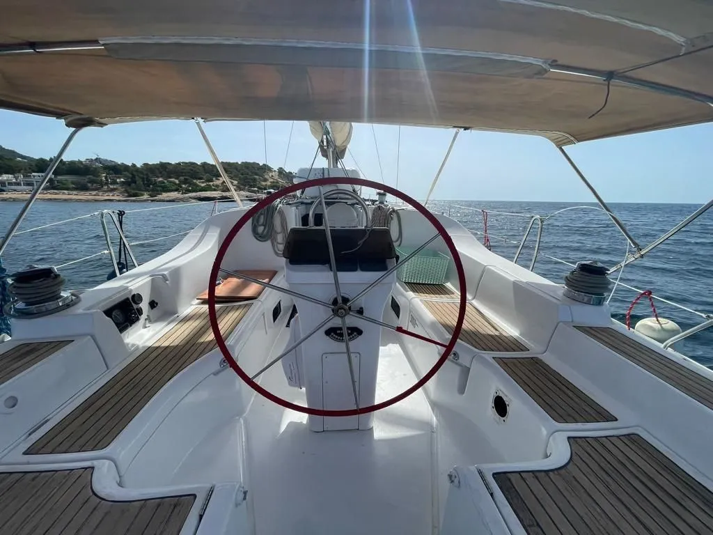 Explore Sant Antoni de Portmany on a 11.62m Rental Beneteau Oceanis Clipper 393