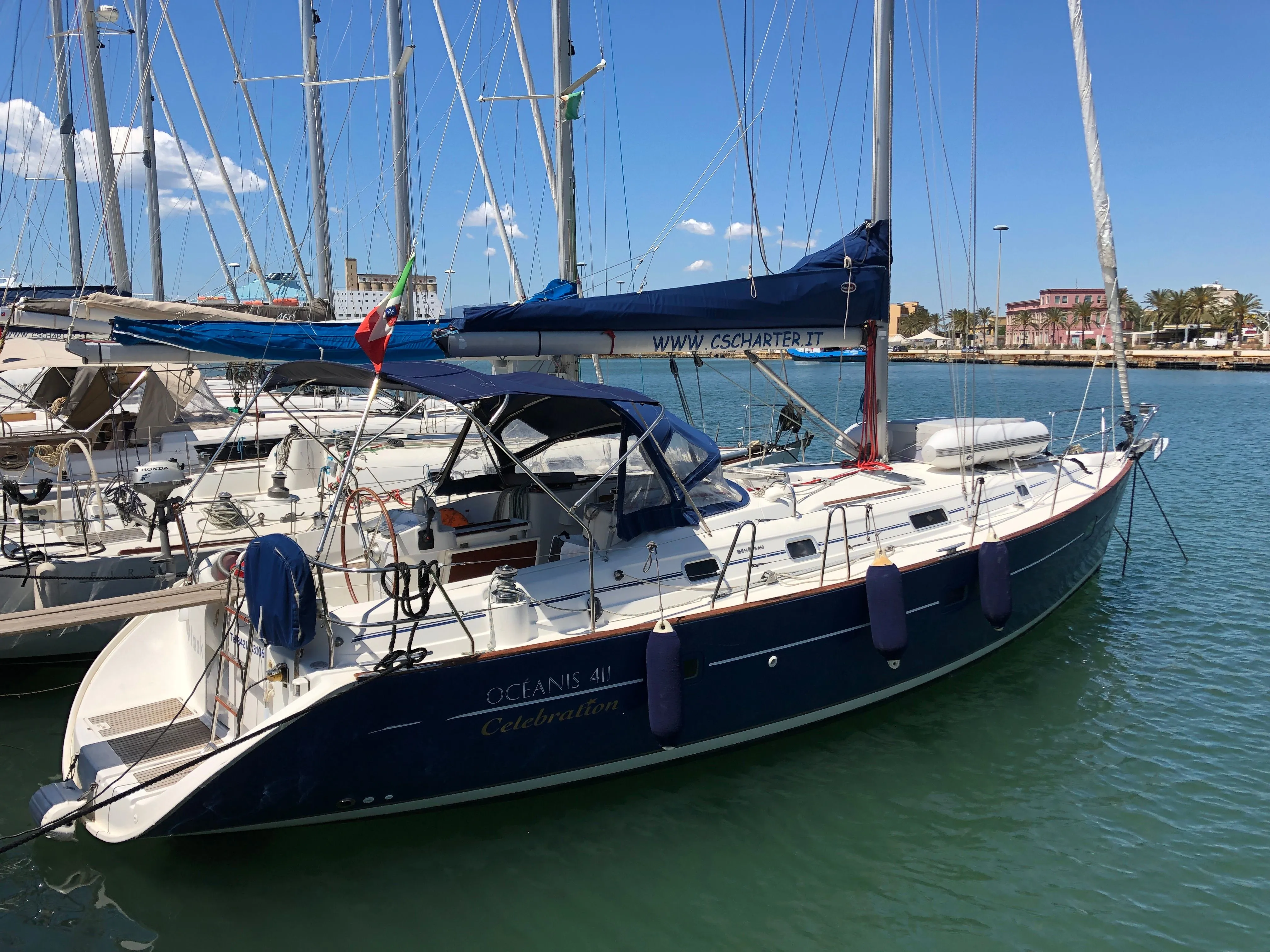 Almak Charter Boat