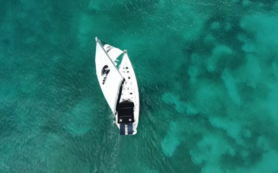 Charter a 16.25m Boat in English Harbour Town