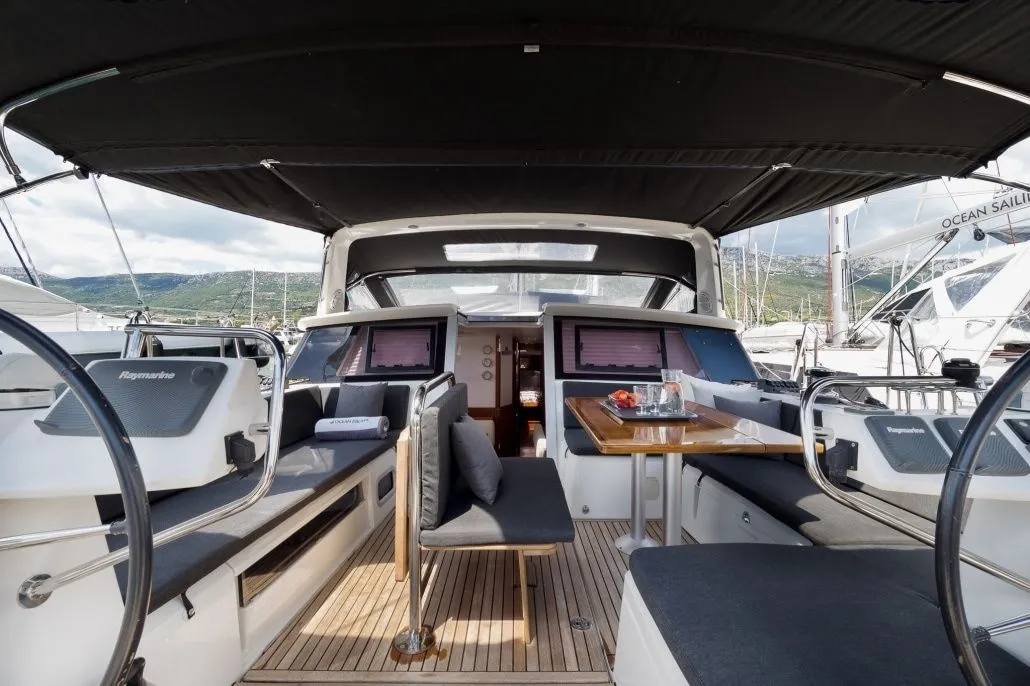 Waypoint 1 Charterboot - 3