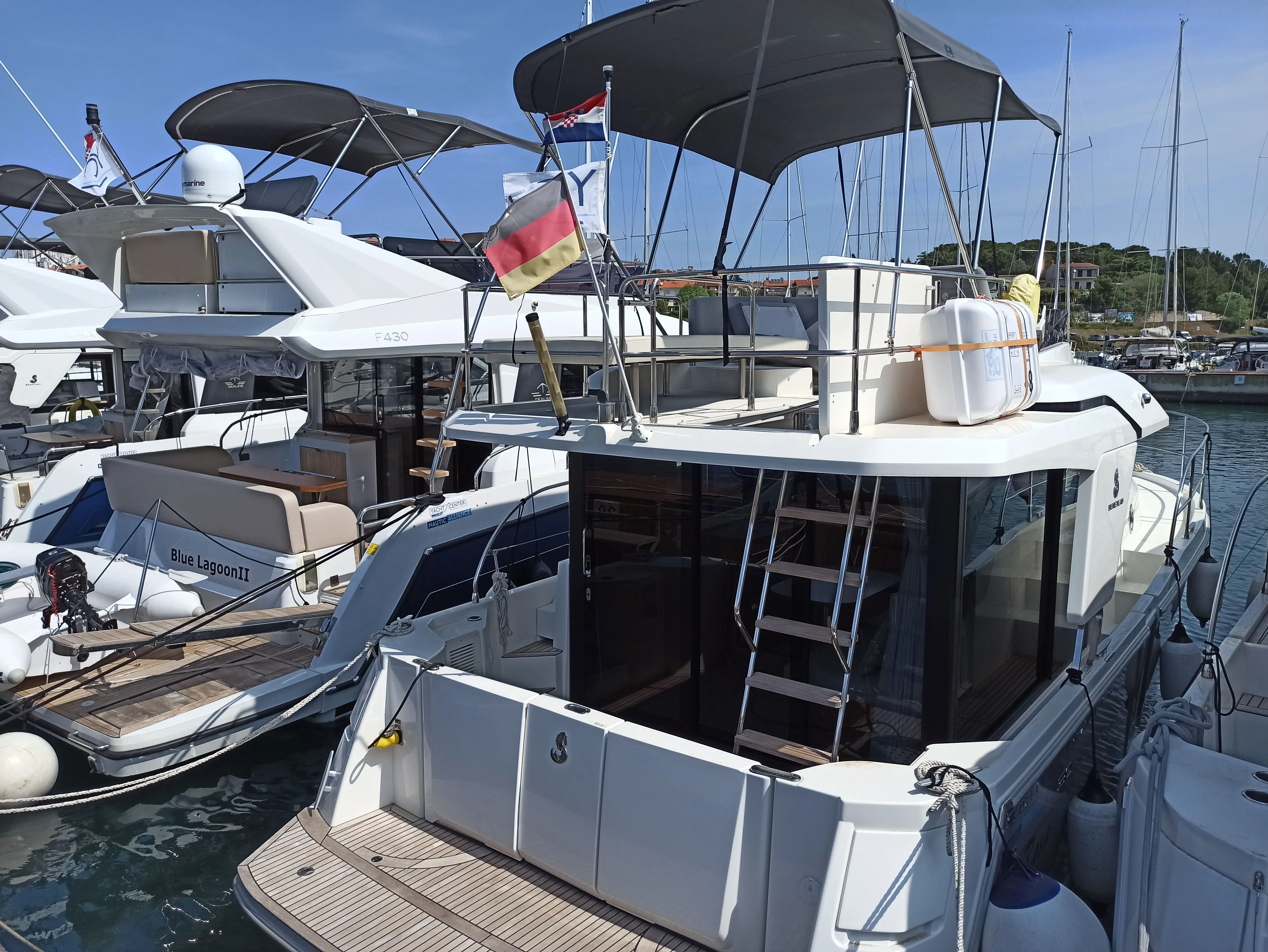 Explore Pula on a 10.39m Rental Motor Yacht Beneteau Swift Trawler 30