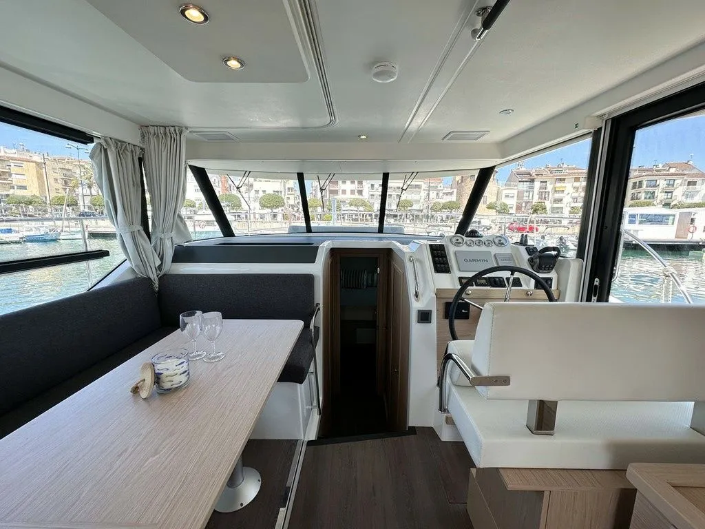 Ademar Charter Boat