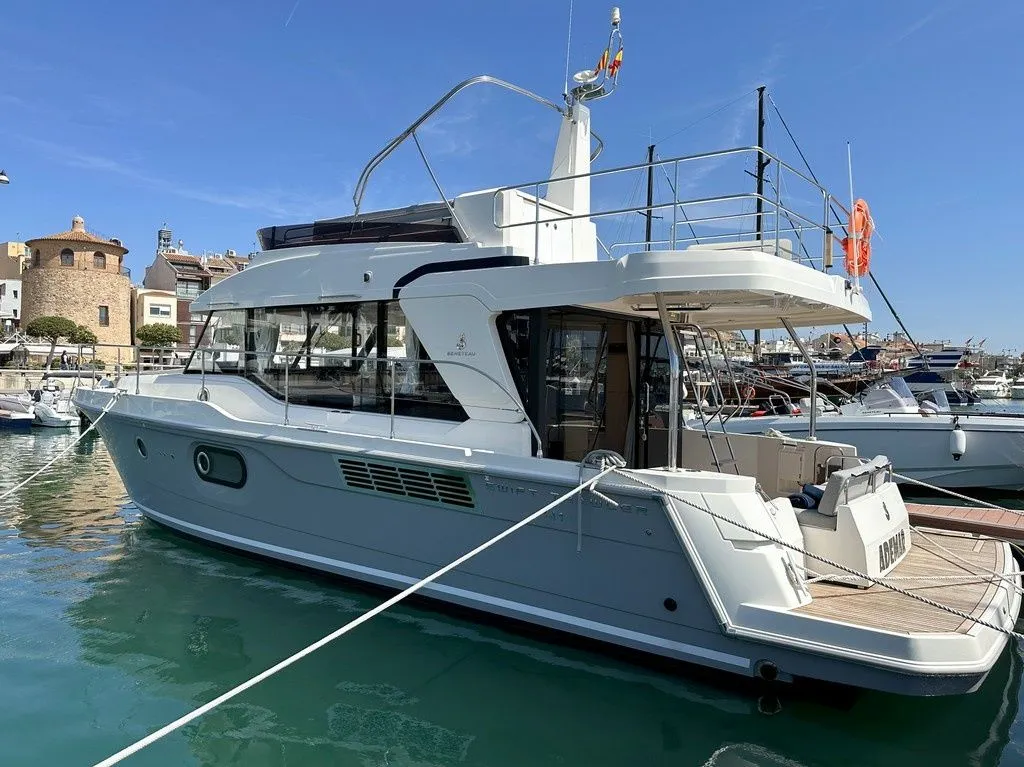 Explore Cambrils on a 13.4m Rental Motor Yacht Beneteau Swift Trawler 41