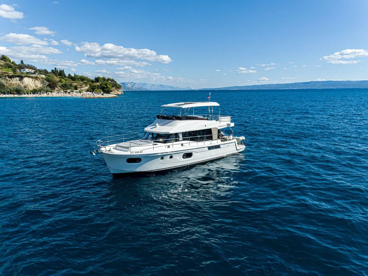 14.74m Rogoznica Beneteau Swift Trawler 48 Motor Yacht Hire