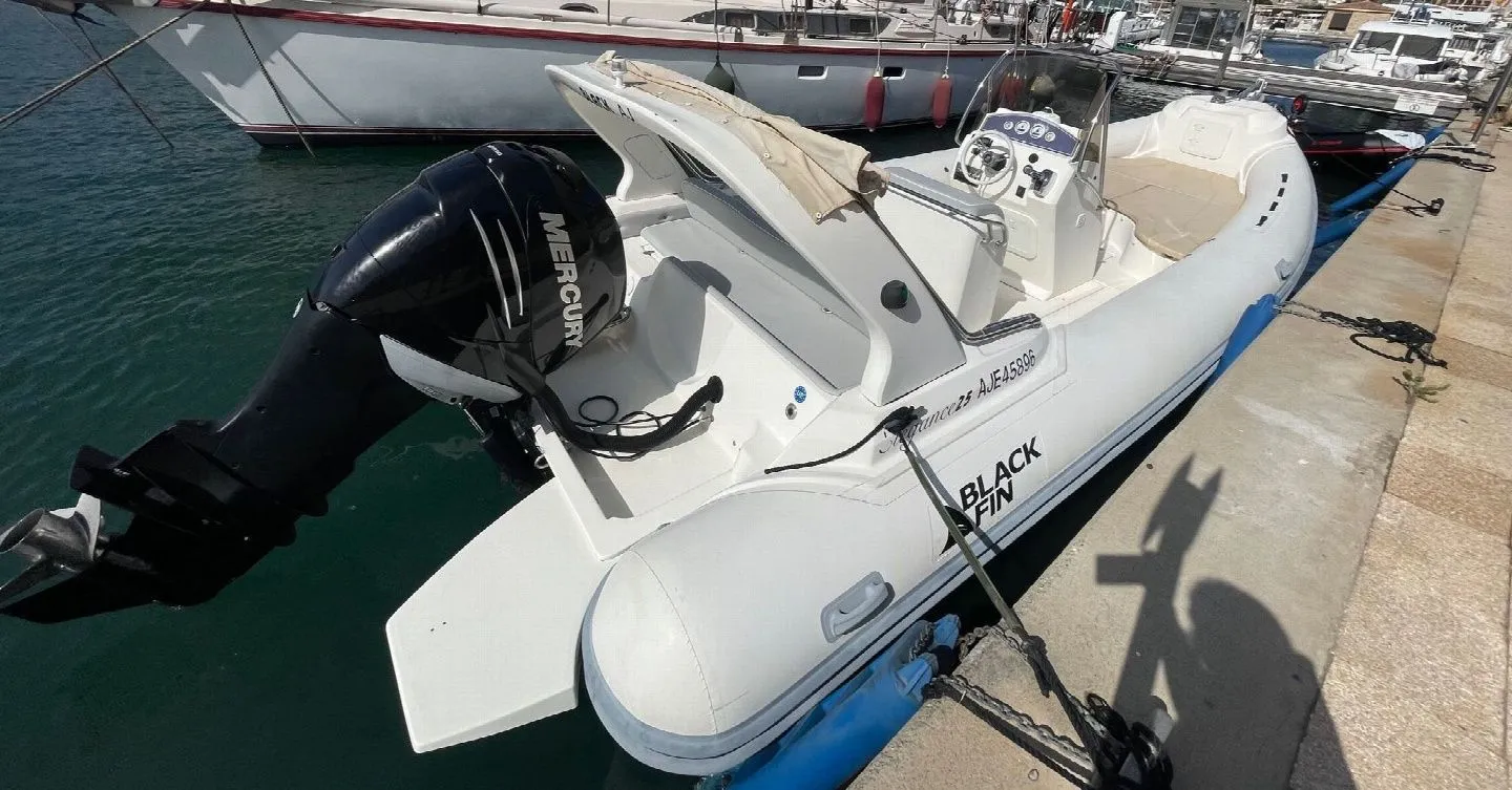 Explore Propriano on a 7.6m Rental Motor Boat Black Fin Elegance 25