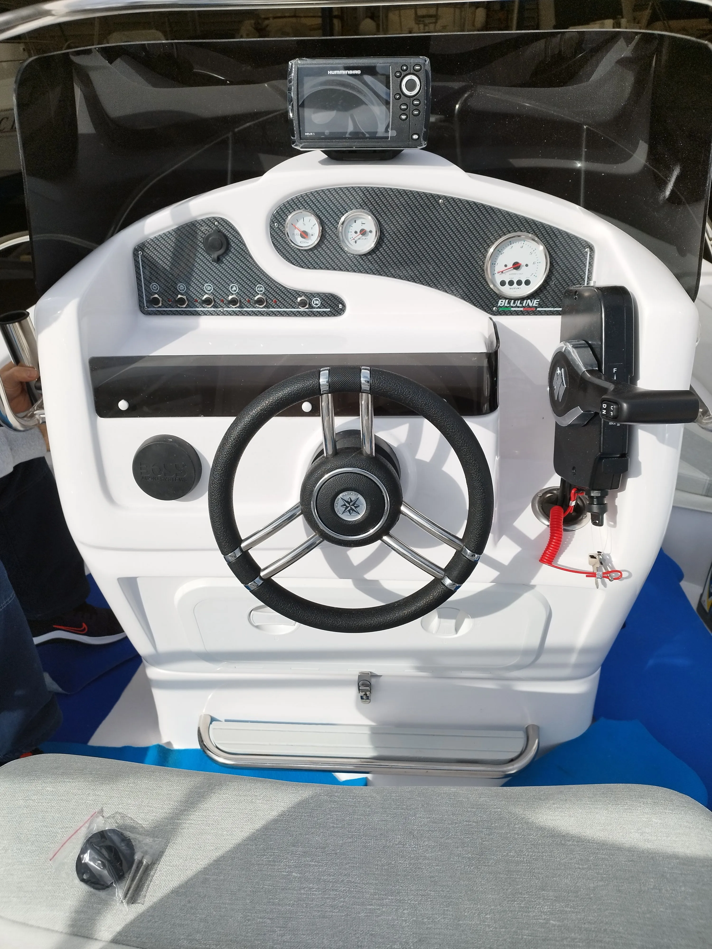 Rent a 5.5m Motor Boat in Kraljevica