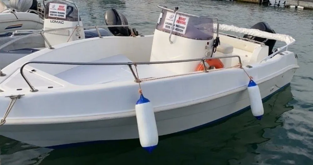 5.7m La Spezia Motor Boat Hire