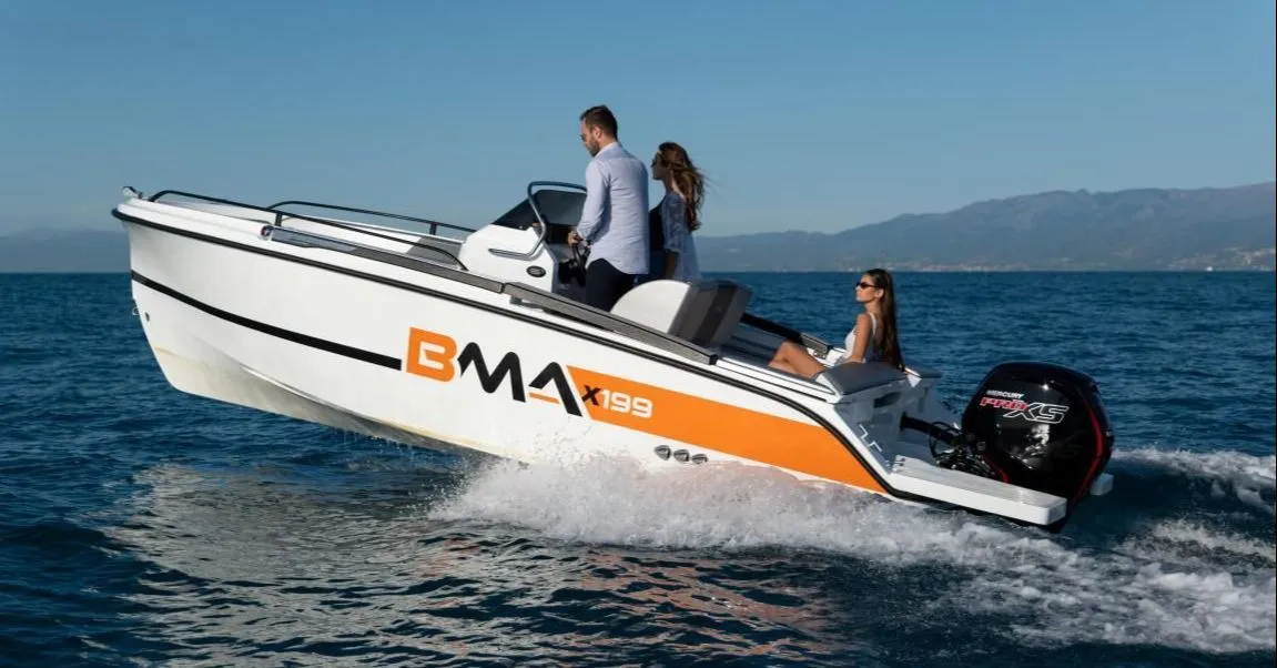 Charter a 5.8m BMA 199X Motor Boat in Quiberon