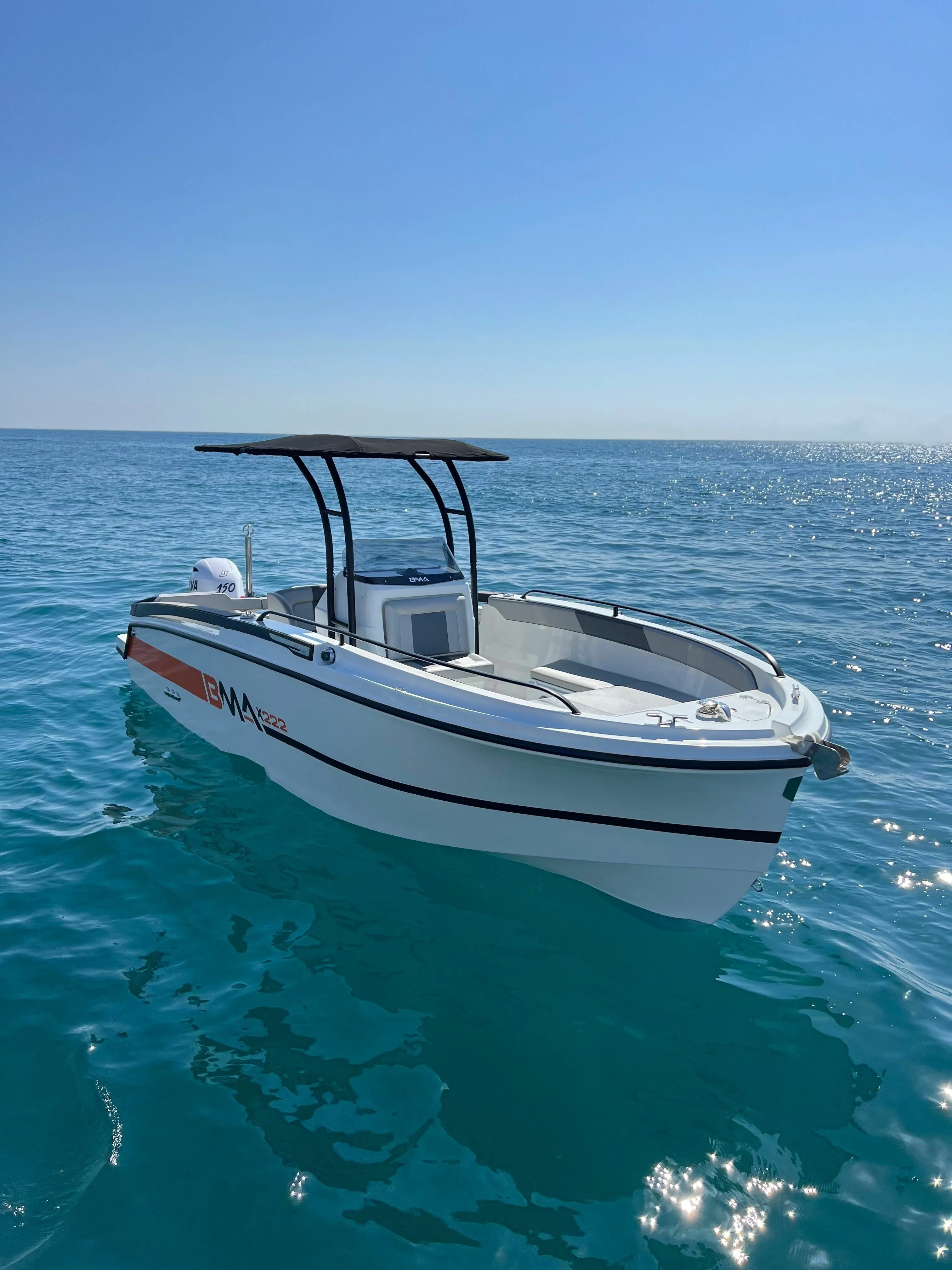 Charter a 7m Motor Boat in Málaga