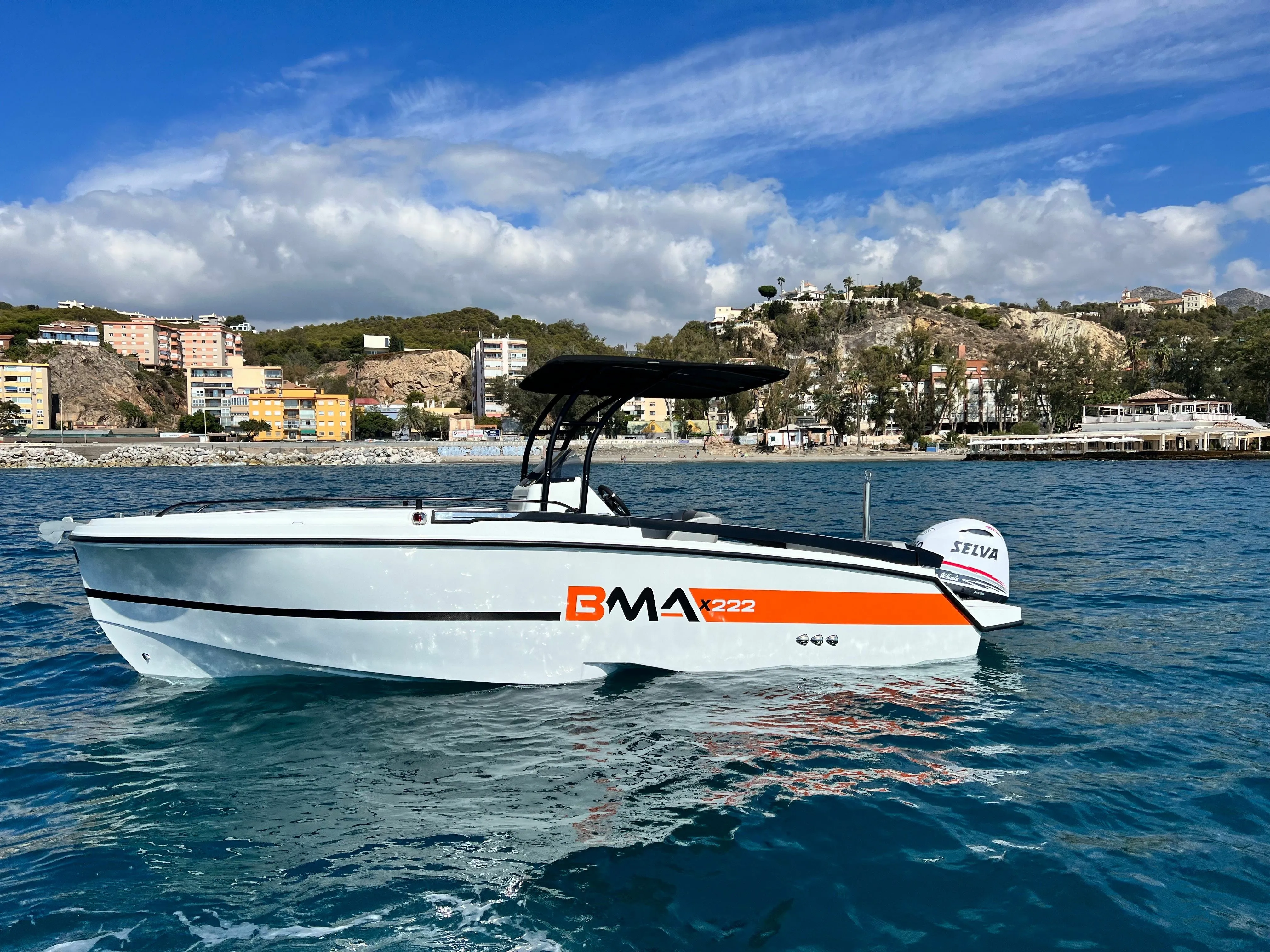 Charter a 7m Motor Boat in Málaga