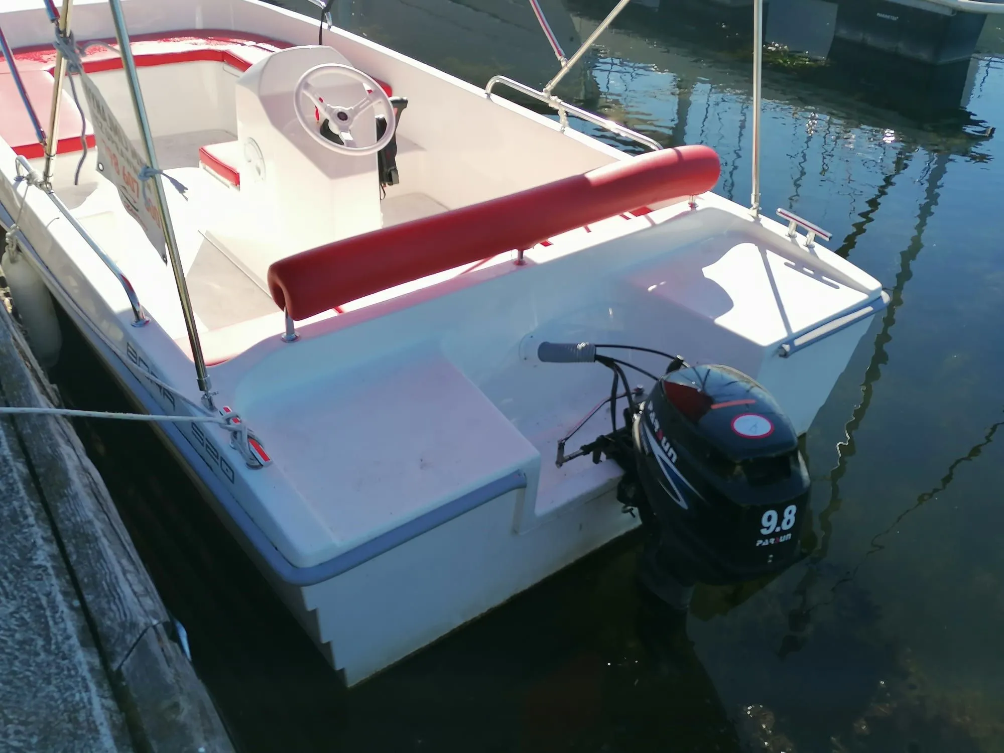 Lejdi Charter Boat
