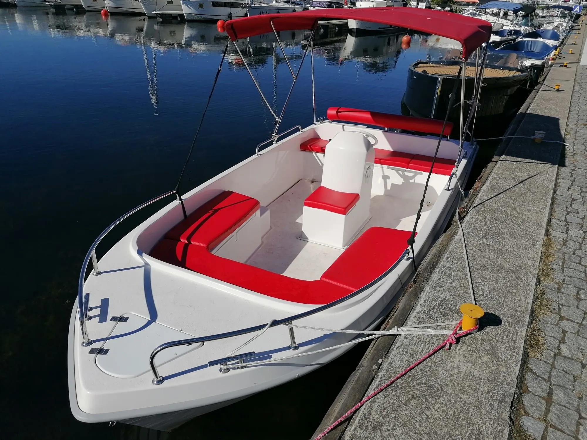 Charter a 5.2m Bora 520 in Gizycko