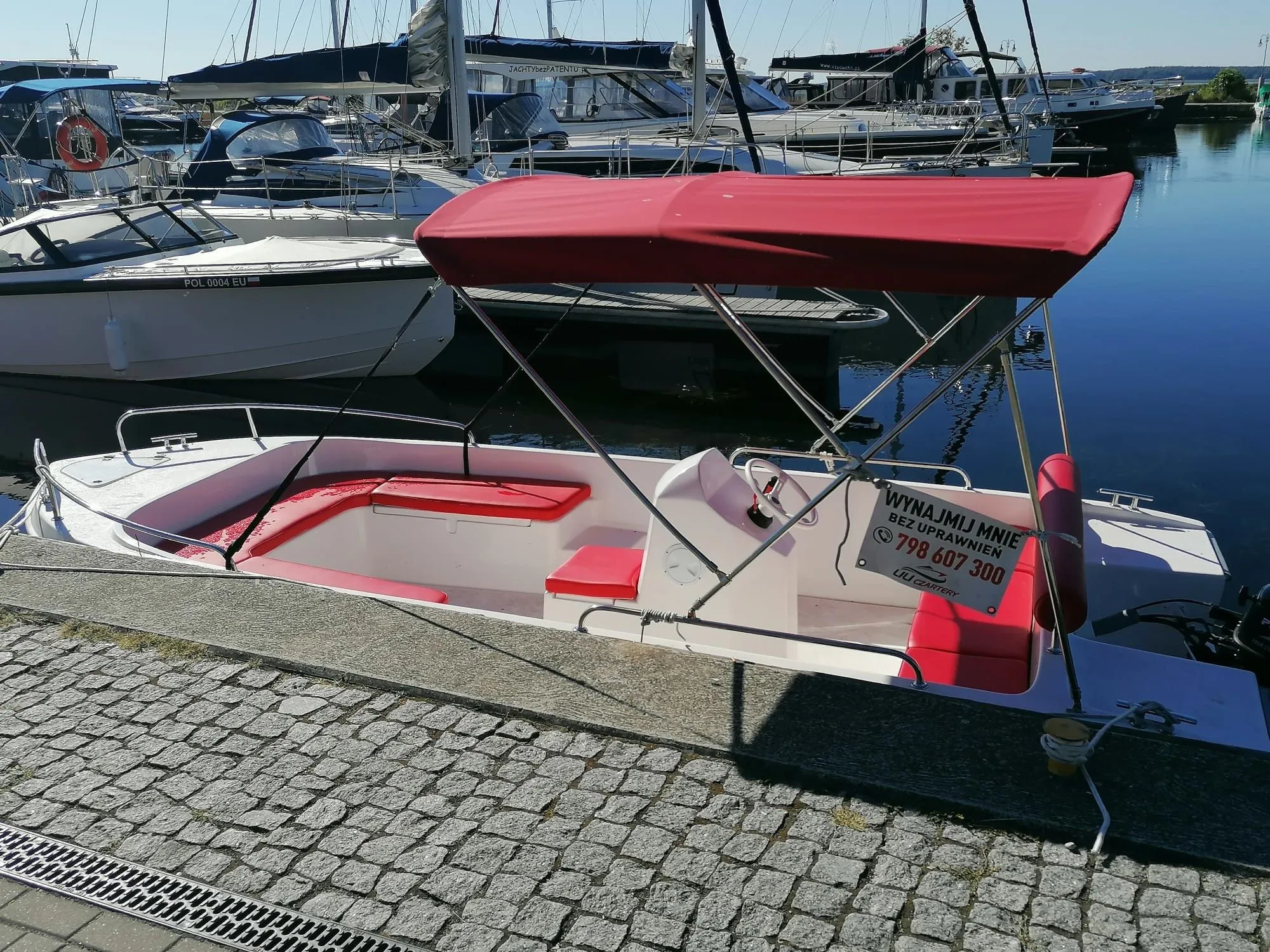Lejdi Charter Boat