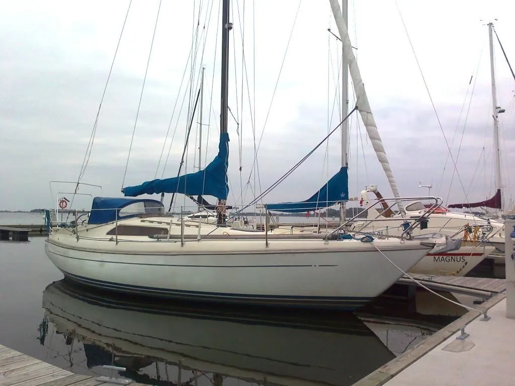 Explore Kamien Pomorski on a 9.34m Rental Boat