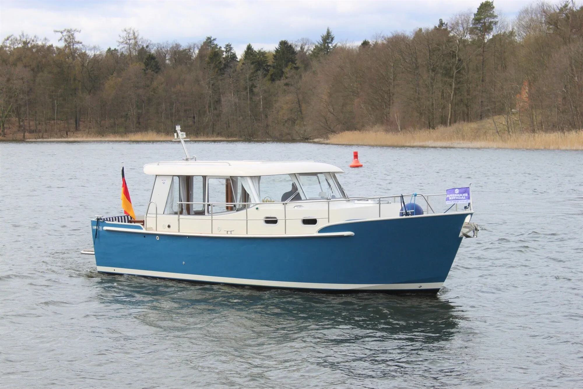 9.45m Rheinsberg Boat Hire