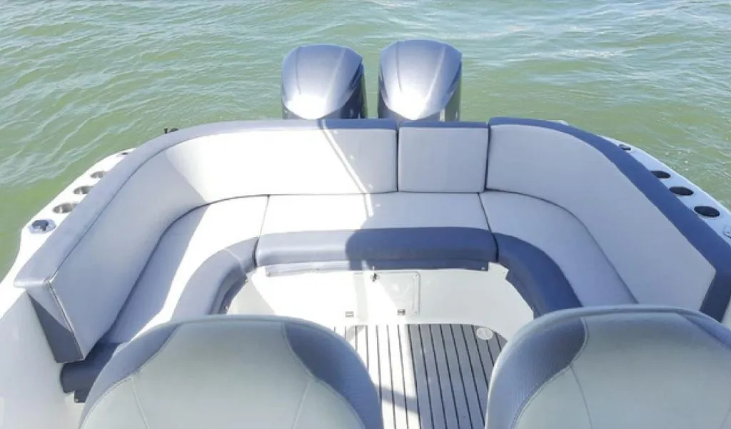 Arco Iris 19 Charter Boat