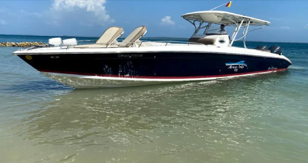Charter a 12.96m Bravo 410 in Cancún
