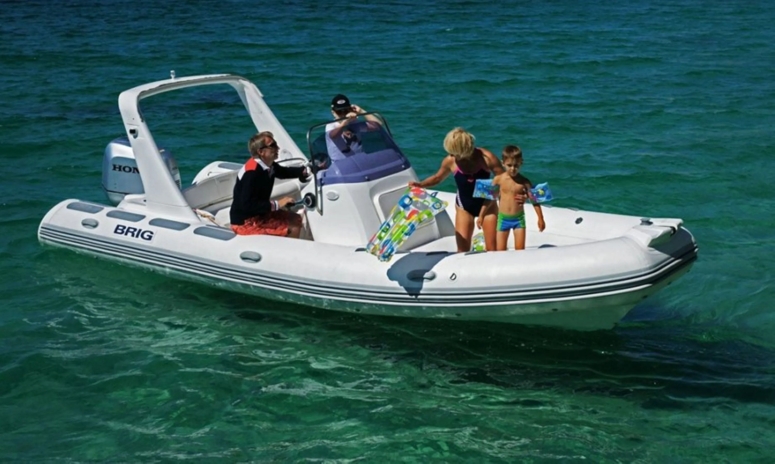 Charter a 6.5m Boat in Murter