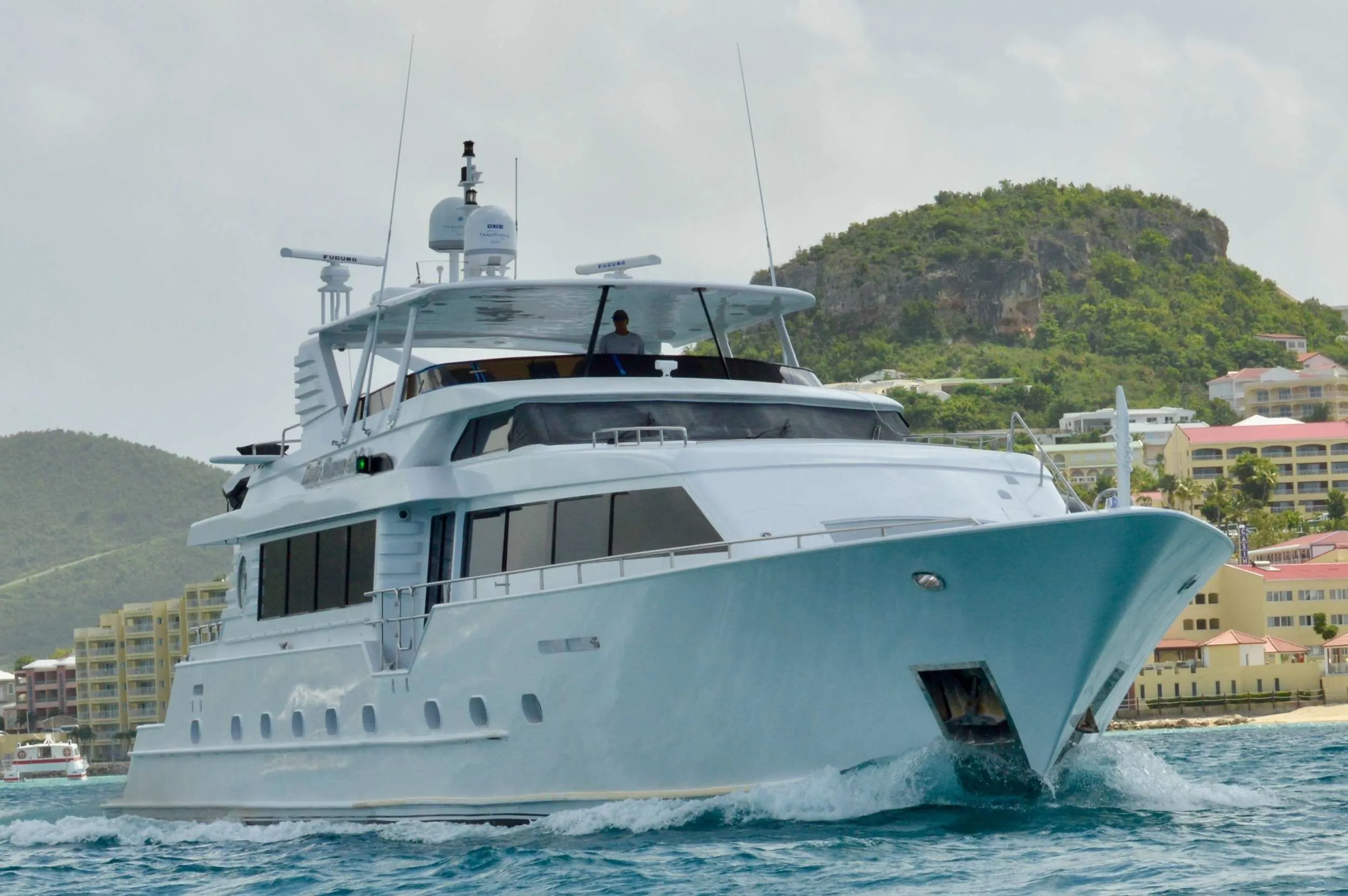 Explore Saint Thomas on a 34m Rental Motor Yacht