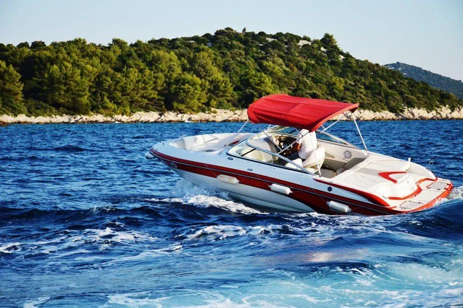 Charter a 6.4m Bryant 210 Motor Boat in Vrsar