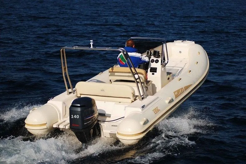 6.1m Zadar Boat Hire