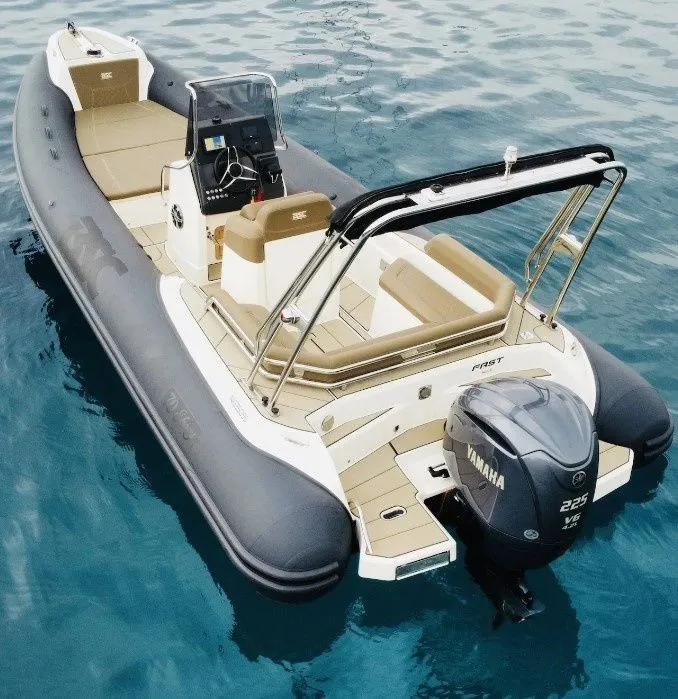Rent a 7.8m BSC 70 Motor Boat in Saint-Laurent-du-Var