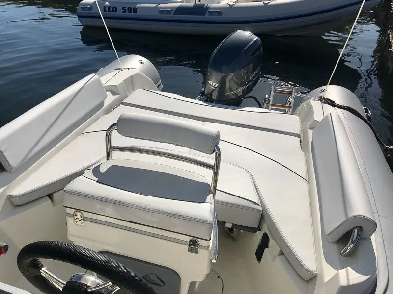 Rent a 6m BWA 19 GT Motor Boat in Cannigione