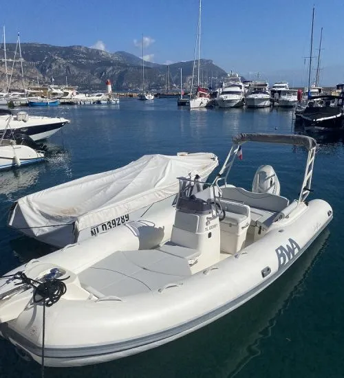 Explore Saint-Jean-Cap-Ferrat on a 6.75m Rental BWA 22 GT