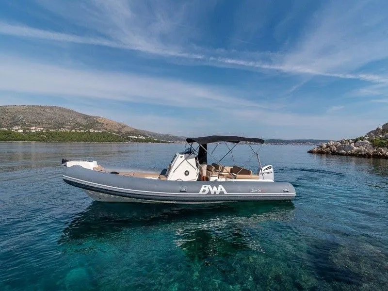 8m Trogir BWA 26 GT Motor Boat Hire