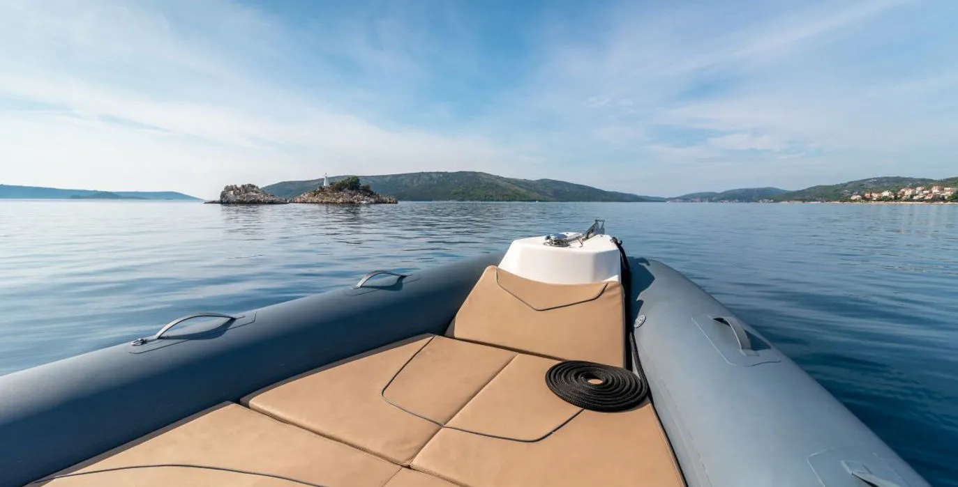 No Name Charter Boat